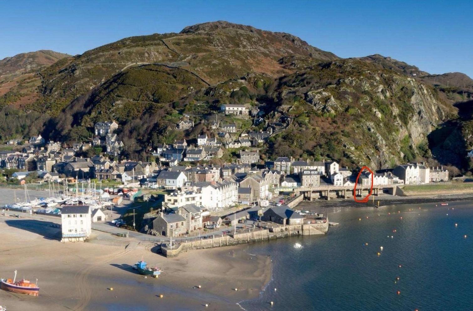 Ger Y Mor Apartment Barmouth Bagian luar foto